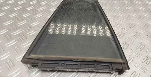 Toyota Verso Rear vent window glass 43R00101