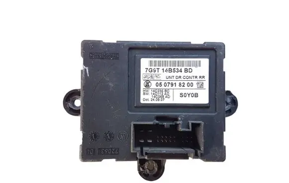 Volvo V70 Door control unit/module 7G9T14B534BD 0507918200