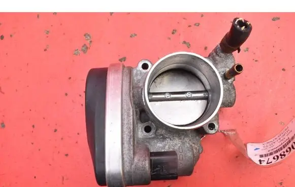 Seat Altea XL Throttle body valve 06F133062