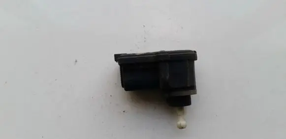 Peugeot 607 Headlight level adjustment motor 