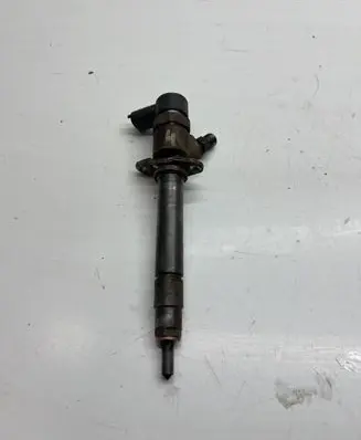Volvo S60 Fuel injector 0445110078