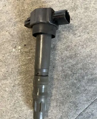 High voltage ignition coil