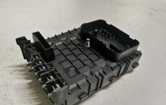 Volkswagen Eos Fuse module 1K0937125D