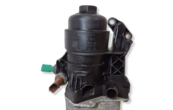 Volkswagen Golf VII Oil filter mounting bracket 03N115389B 03N117021