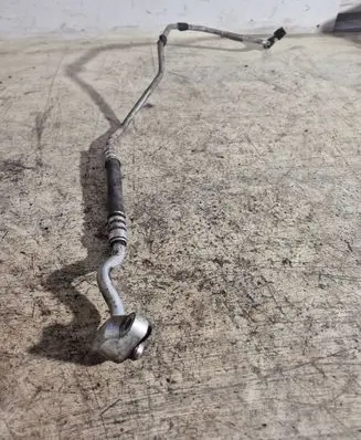 Coolant pipe/hose