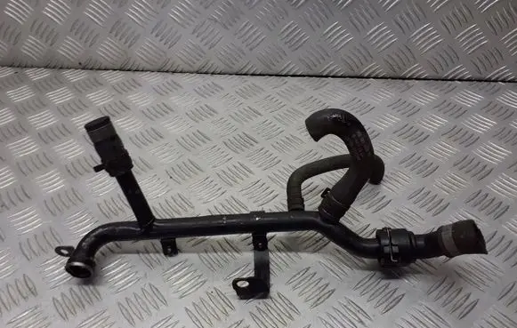 Audi A4 S4 B6 8E 8H Heater radiator pipe/hose 06B121058