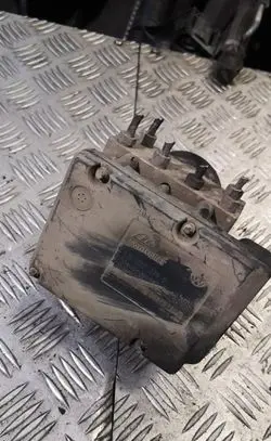 Volkswagen Golf IV ABS Pump 1j0907379g