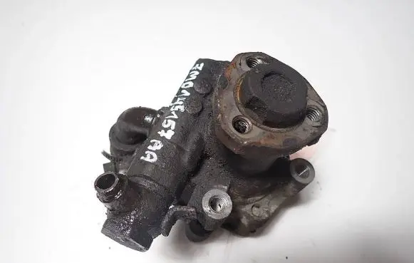 Volkswagen Sharan Power steering pump 7M0145157AA
