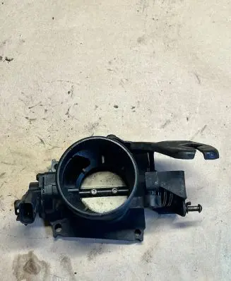 Ford Mondeo Mk III Throttle valve XS4U9E927