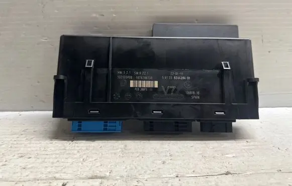 BMW 5 F10 F11 Comfort/convenience module 532535R00 5076296733 9244394