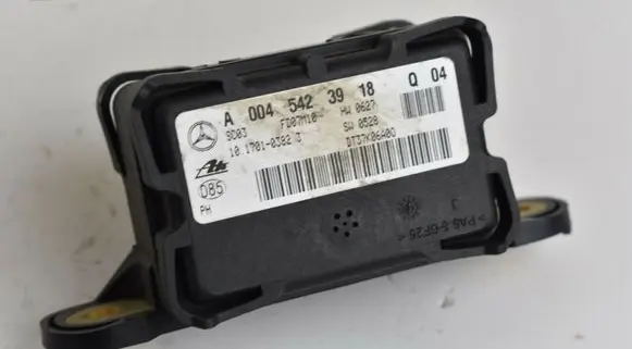Mercedes-Benz ML W164 ESP acceleration yaw rate sensor A0045423918