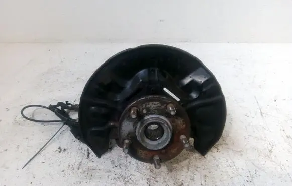 Toyota Avensis T250 Front wheel hub 4321205060 4350205040
