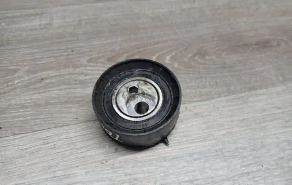 Volvo V70 Timing belt tensioner 972279