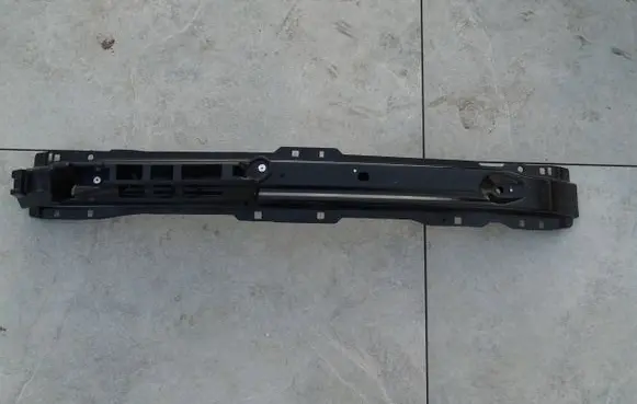 Dacia Sandero III Front bumper support beam 752423018R