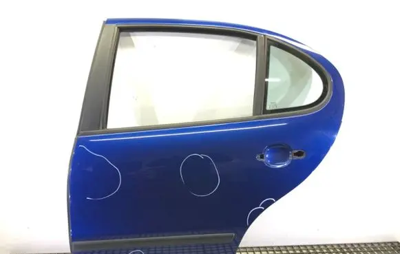 Rear door