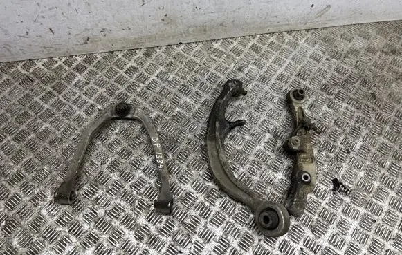 Nissan 350Z Front lower control arm/wishbone