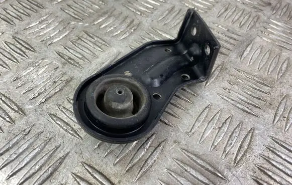 Hyundai Grand Santa Fe NC Radiator support slam panel bracket 