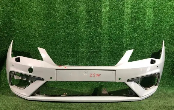 Seat Leon (5F) Front bumper