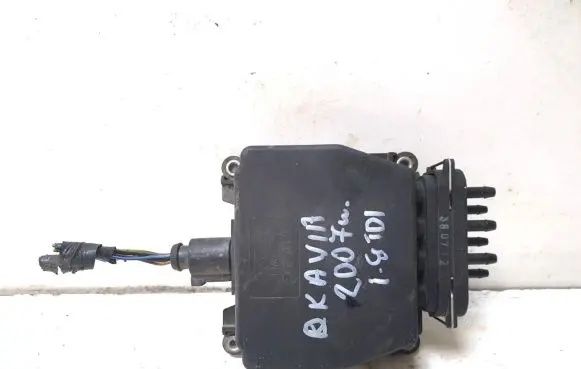 Skoda Octavia Mk2 (1Z) Other control units/modules 6Q0131075
