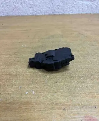 Land Rover Range Rover Evoque L538 Intake manifold valve actuator/motor 410475520 F6427