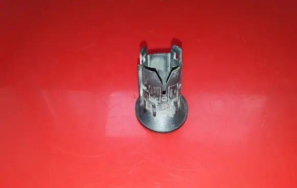 Land Rover Range Rover L322 Front parking sensor holder (PDC) 7010236 688266