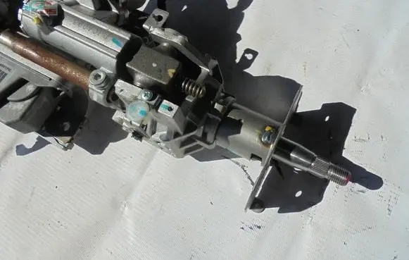 Hyundai Genesis Steering wheel axle 81900-2J700