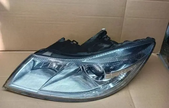 Headlight/headlamp