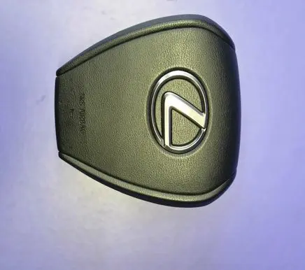 Steering wheel airbag