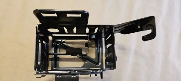 Mercedes-Benz GL X166 Battery bracket A1665400540 A1665458440 1665400540