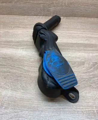 Audi A6 S6 C6 4F Window washer liquid tank fill tube 4F0955452B