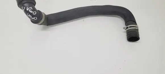 Volvo V60 Engine coolant pipe/hose 31474863