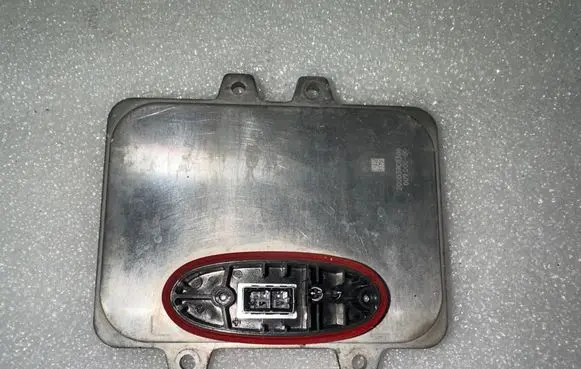 Volkswagen Touareg I Headlight ballast module Xenon 5M0907391 5DV00900000 246812006372AF