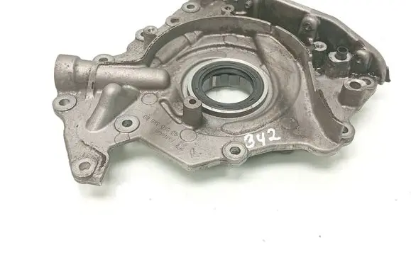 Volvo V40 Oil pump 9686038880
