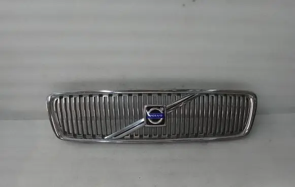 Volvo V70 Front grill 8659875