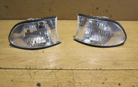 BMW 7 E38 Front indicator light