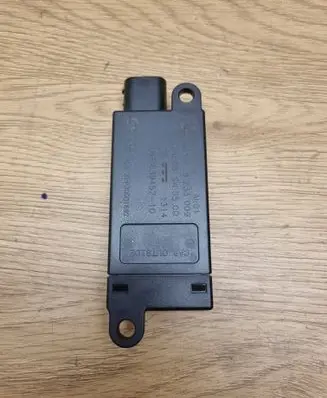 BMW 4 F32 F33 Alarm control unit/module 9233009 63945210 P30001692