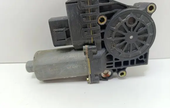 Audi A6 S6 C5 4B Rear door window regulator motor 0130821784