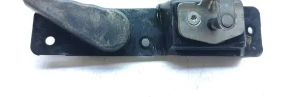 Rear door interior handle