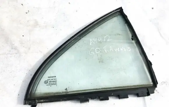 Rear vent window glass