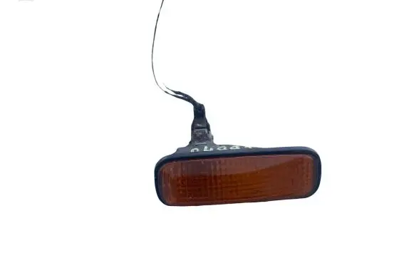 Honda HR-V Front fender indicator light 3890