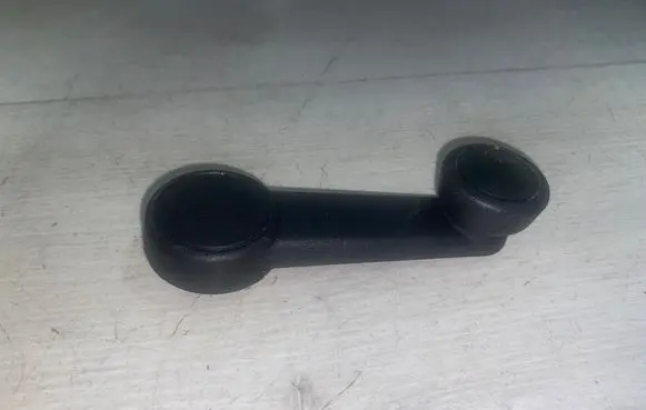 Ford Fiesta Rear door window winding handle A23342