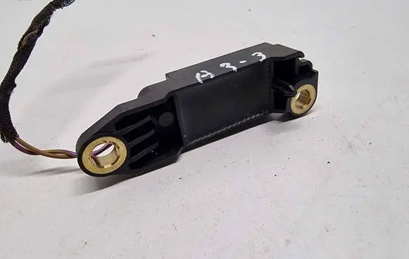 Audi A3 S3 8L Airbag deployment crash/impact sensor 8L0959643B 260698 0230308TG9YR