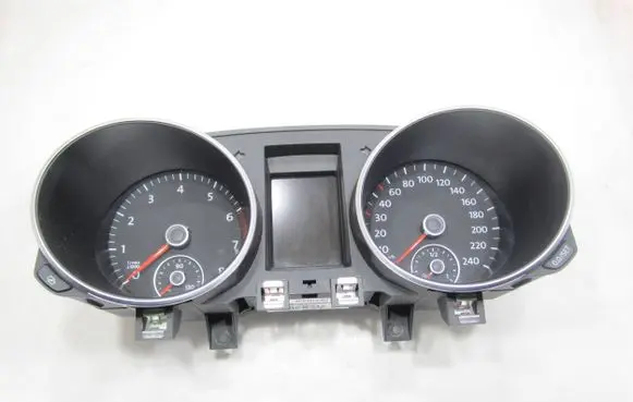 Volkswagen Golf VI Speedometer (instrument cluster) 5K0920861 VDD02407 710201