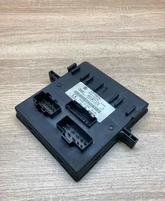 Audi A6 S6 C6 4F Comfort/convenience module 4F0907279 4F0910279D