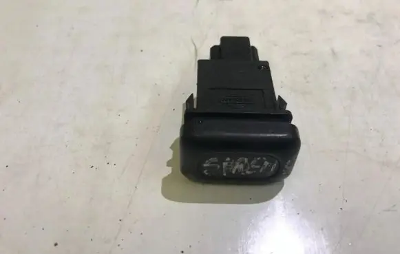 Nissan Serena Fog light switch 
