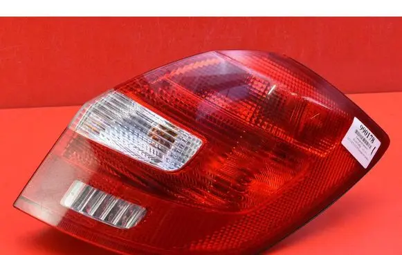 Skoda Fabia Mk2 (5J) Rear/tail lights 5J6945096