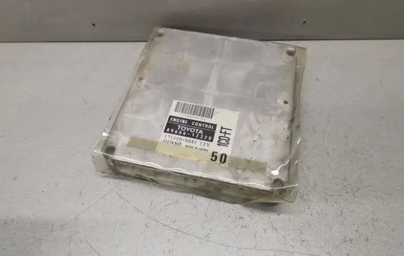 Toyota Corolla E120 E130 Engine control unit/module 8966612320 1758005041