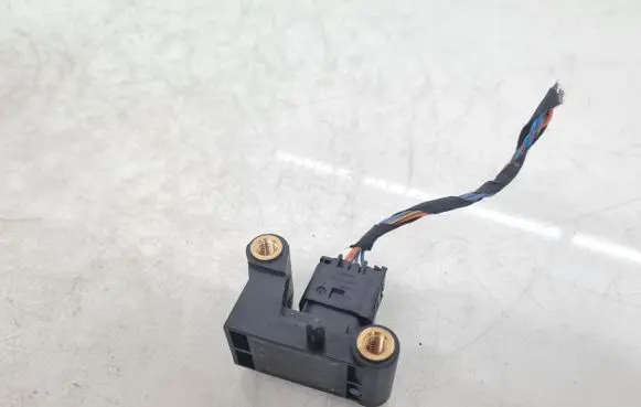 BMW 5 E60 E61 Airbag deployment crash/impact sensor 6977398