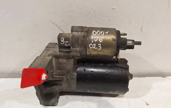 Renault Scenic II - Grand scenic II Starter motor 0001106023