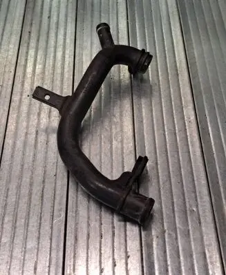 Audi A4 S4 B8 8K Engine coolant pipe/hose 06J121065F